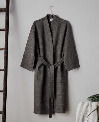 Kotra Bathrobe [Black/Beige]