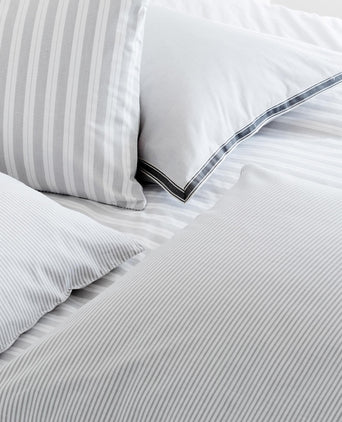 Izeda duvet cover, light grey & white, 100% cotton