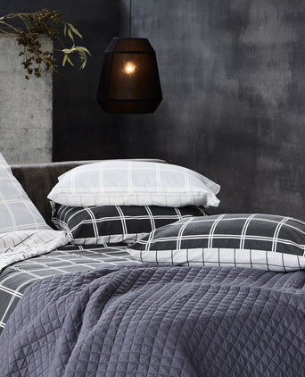 Brelade pillowcase, charcoal & light grey, 100% cotton