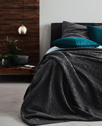 Alviela bedspread, charcoal, 100% cotton