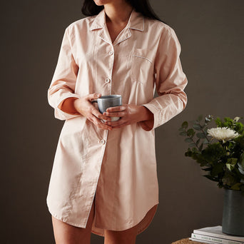 Alva Nightshirt light pink & white, 100% organic cotton