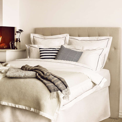 Karakol Duvet Cover in white & grey | Home & Living inspiration | URBANARA